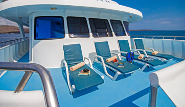 Yolita II deck