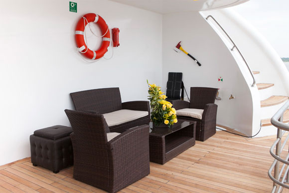 Petrel sitting area