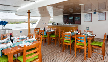 Outside dining Seaman